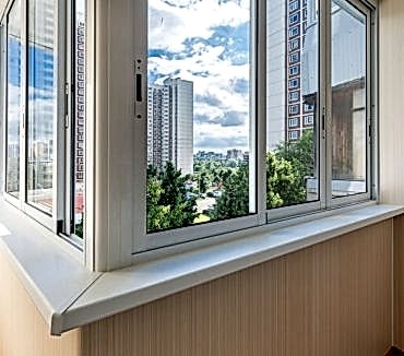 Эркерное остекление балкона профилем Provedal